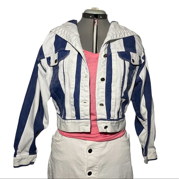 Vivre Jackets & Blazers - Vintage Crop Denim Jean Sailor Jacket Size M